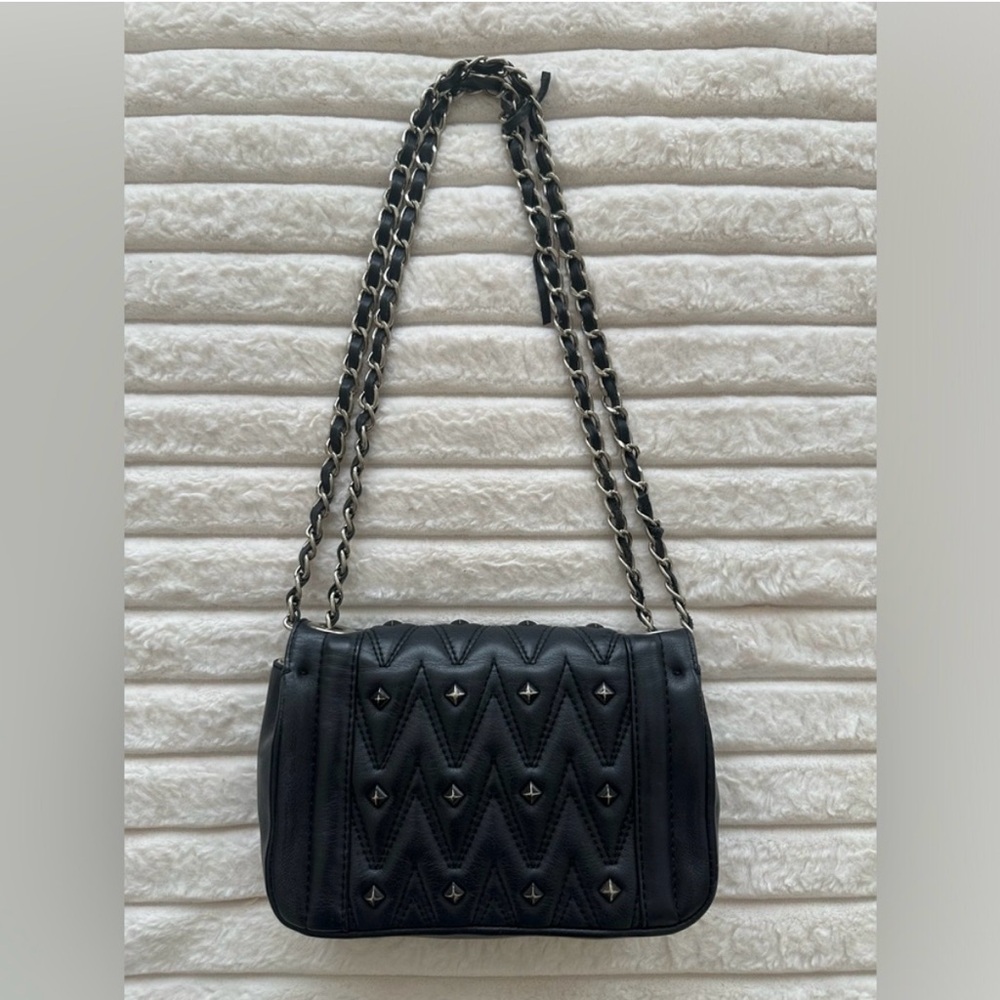 Designer Bag - Picture 2 of 8